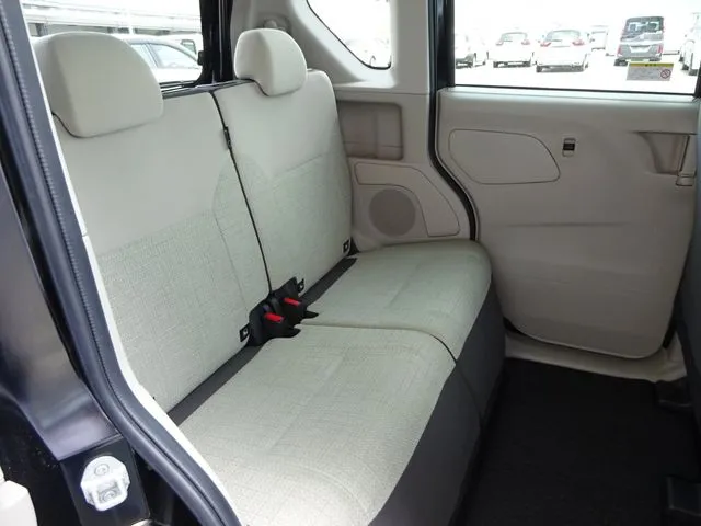 ルークス（ニッサン）の車両写真