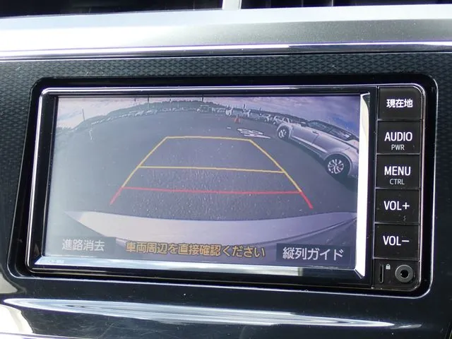 トヨタ プリウス アルファ