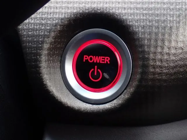 フリードプラス　ハイブリッド（ホンダ）の車両写真