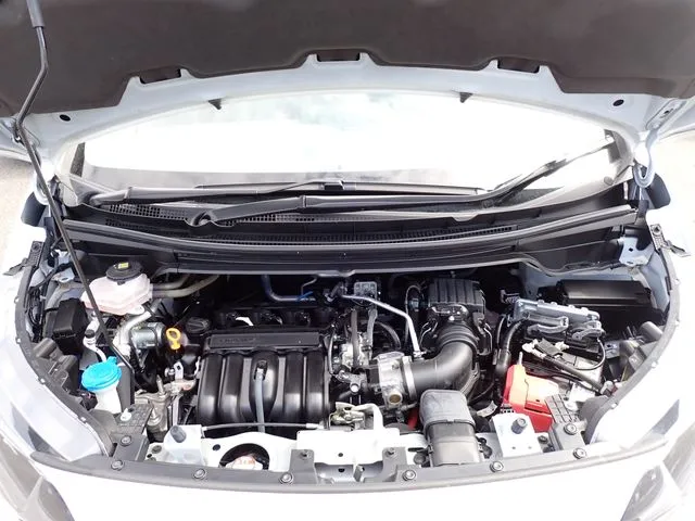 フリードプラス　ハイブリッド（ホンダ）の車両写真