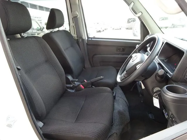 ハイゼットカーゴ（ダイハツ）の車両写真