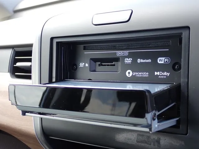 フリードプラス　ハイブリッド（ホンダ）の車両写真