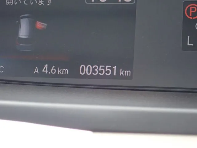 フリードプラス　ハイブリッド（ホンダ）の車両写真