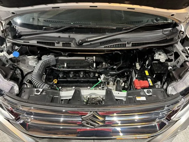 スズキ ソリオ 4WD