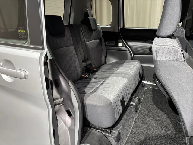 スズキ ソリオ 4WD