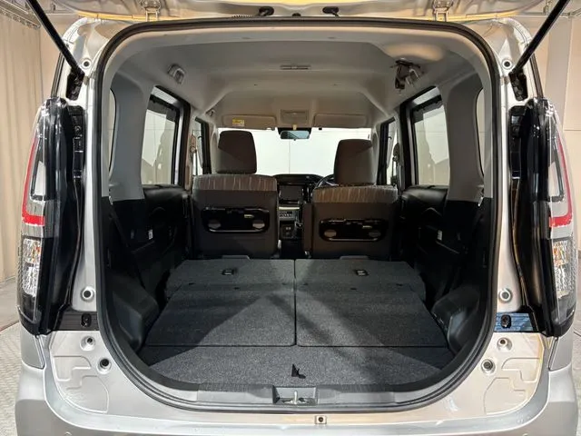 スズキ ソリオ 4WD