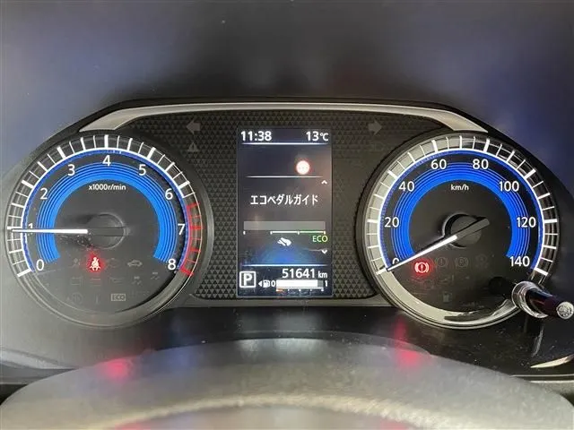 デリカ　ミニ（ミツビシ）の車両写真