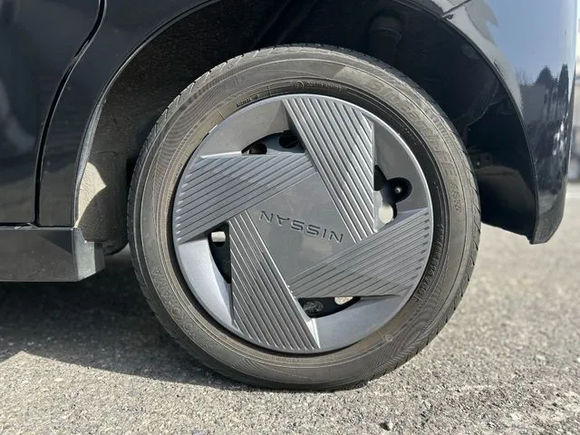 ルークス（ニッサン）の車両写真