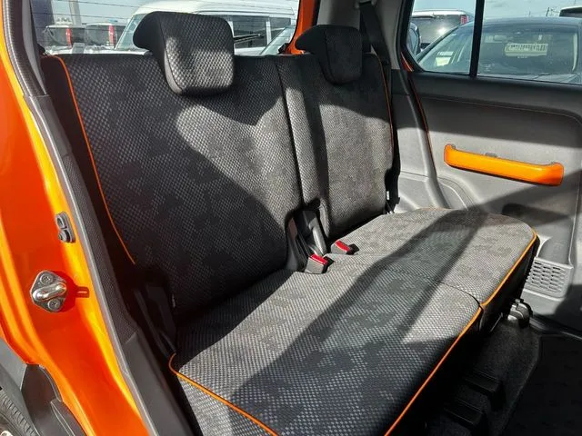 ハスラー（スズキ）の車両写真