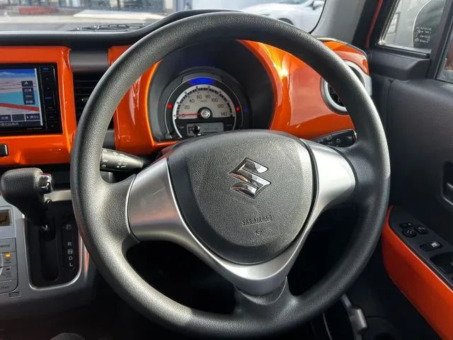 ハスラー（スズキ）の車両写真