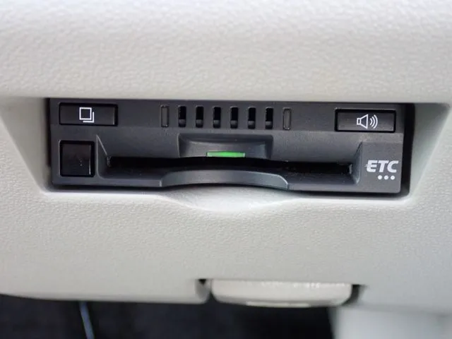 ブーン（ダイハツ）の車両写真