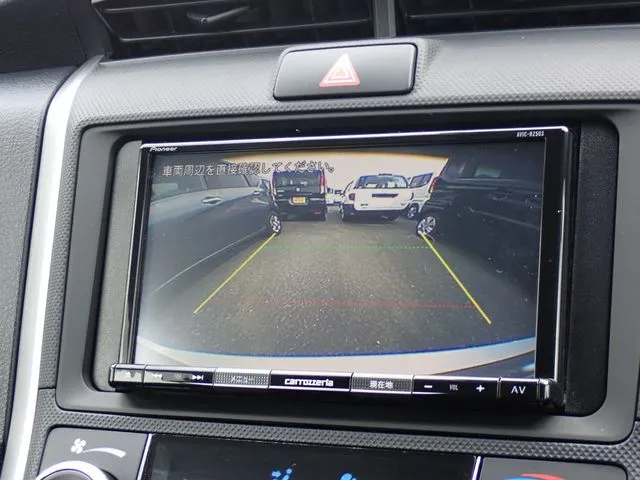 トヨタ　カローラフィールダー　ハイブリッド