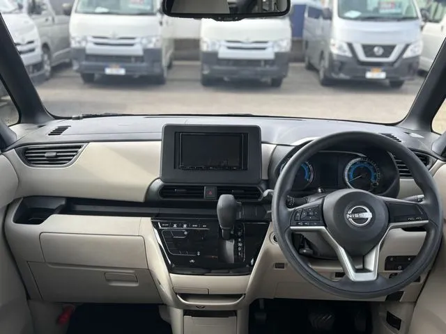 ルークス（ニッサン）の車両写真