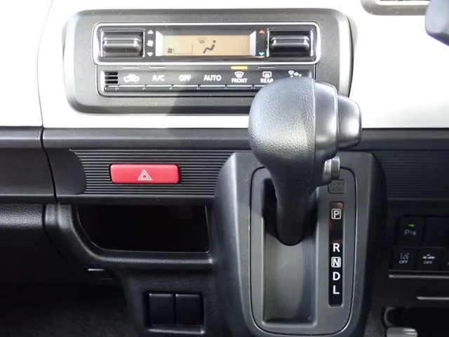 フレアワゴン（マツダ）の車両写真