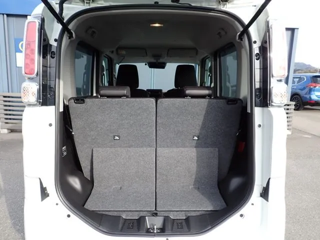 フレアワゴン（マツダ）の車両写真