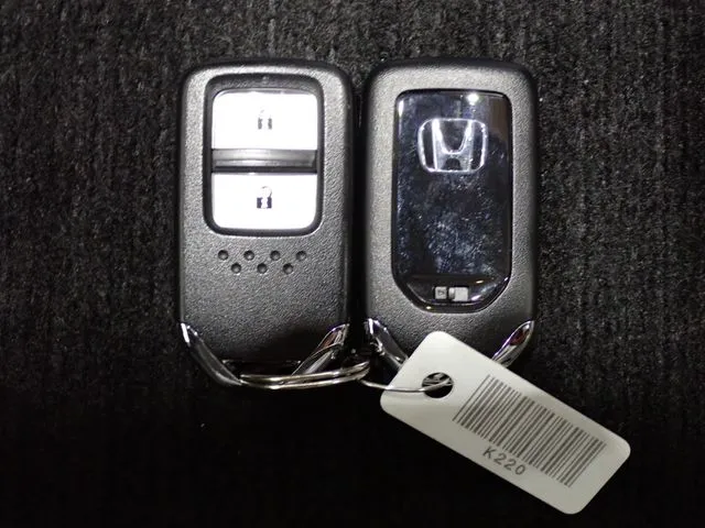 ホンダ　フィット　ｅ：ＨＥＶ