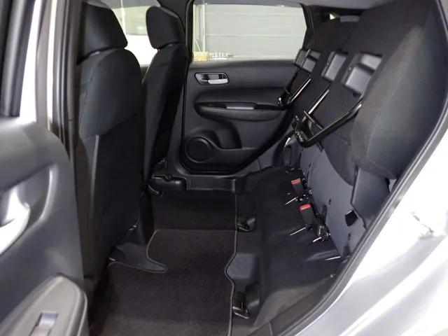 ホンダ　フィット　ｅ：ＨＥＶ