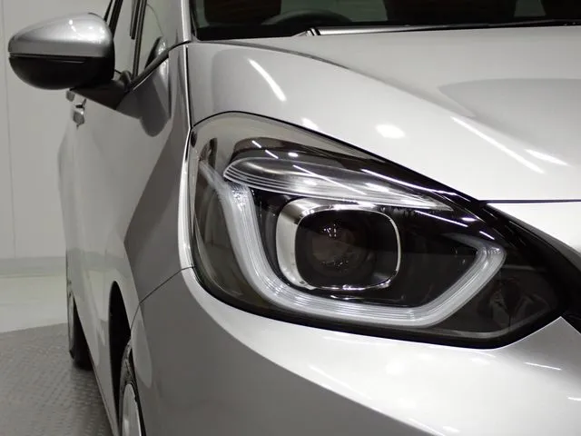 ホンダ　フィット　ｅ：ＨＥＶ