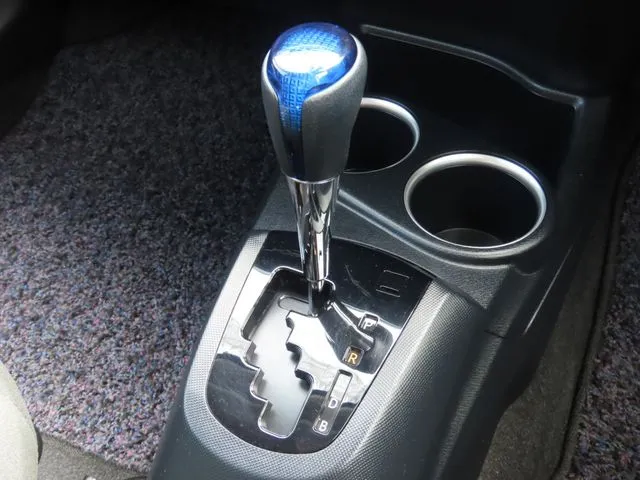 アクア（トヨタ）の車両写真