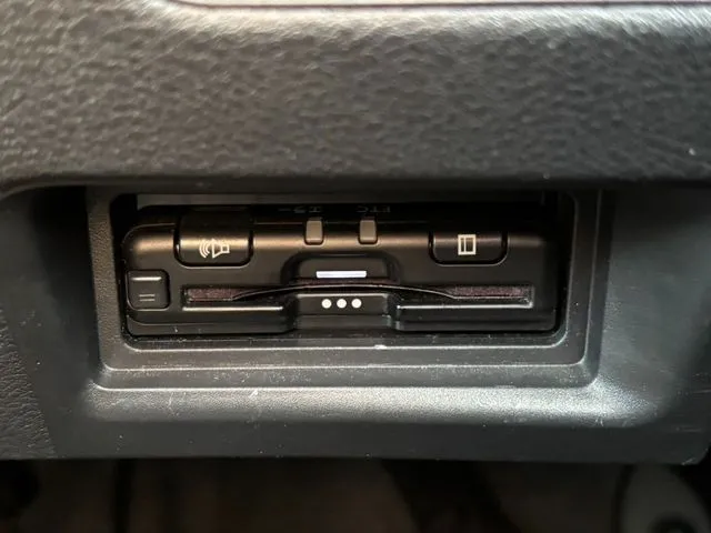 セレナ(ニッサン)の車両写真