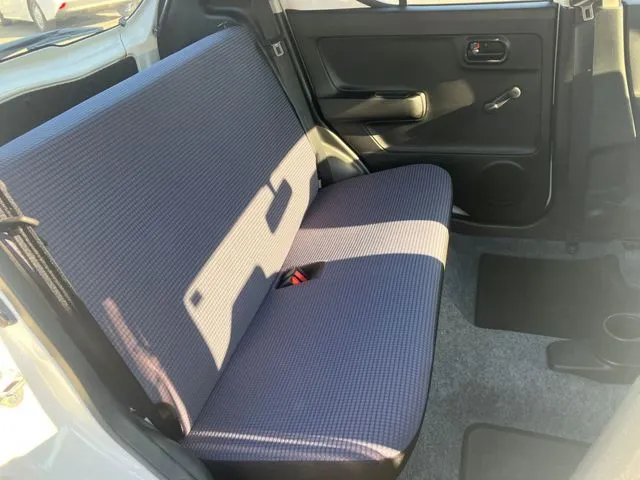 スズキ　アルト　４ＷＤ