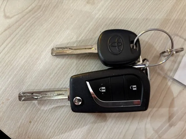 トヨタ　ヤリス