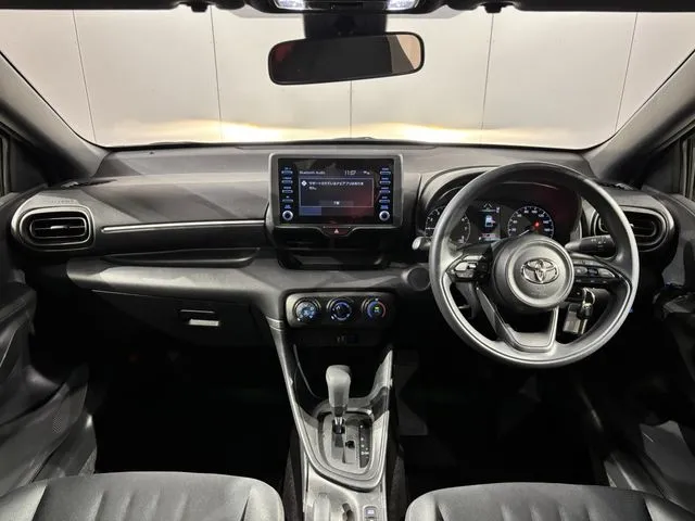 トヨタ　ヤリス