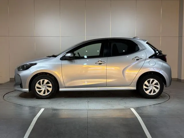 トヨタ　ヤリス