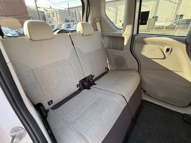 ルークス(ニッサン)の車両写真