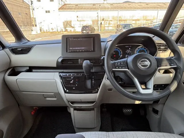 ルークス(ニッサン)の車両写真