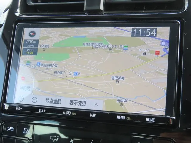 プリウス（トヨタ）の車両写真