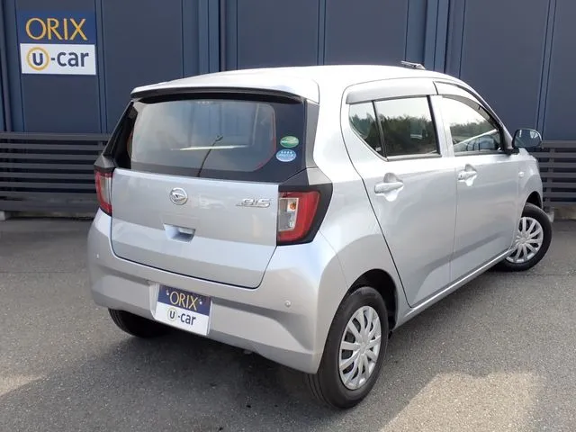 ダイハツ　ミラ　イース