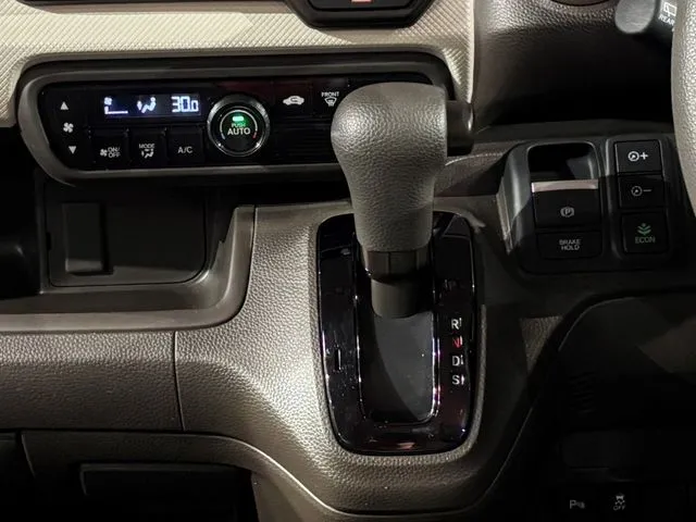 ホンダ　Ｎ　ＢＯＸ