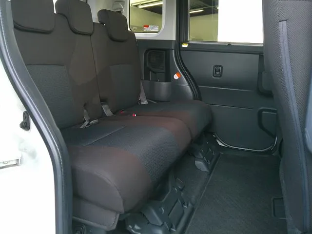 トヨタ ルーミー