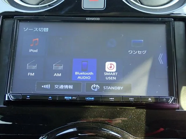 ノート（ニッサン）の車両写真