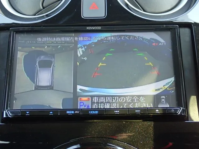ノート（ニッサン）の車両写真