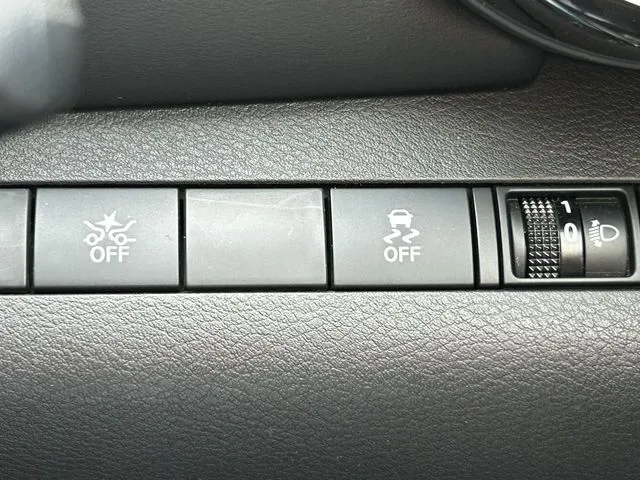 キックス（ニッサン）の車両写真