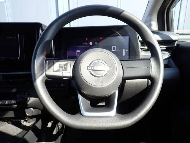 ニッサン　ノート