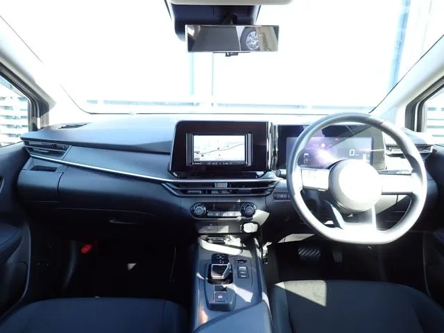 ニッサン　ノート