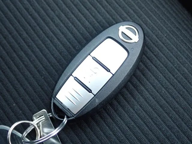 ニッサン　ノート