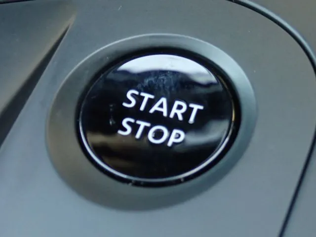 ニッサン　ノート