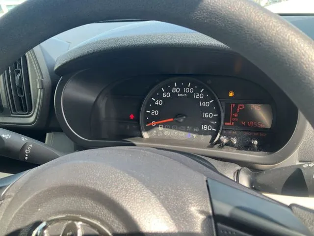 トヨタ　パッソ　４ＷＤ