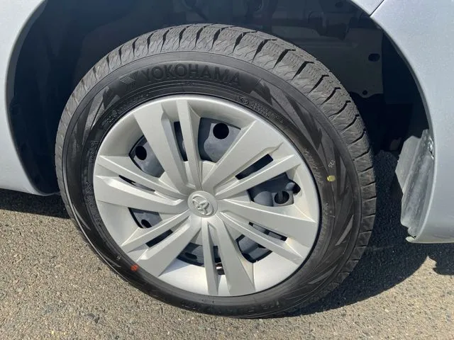 トヨタ　パッソ　４ＷＤ