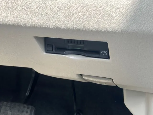 トヨタ　パッソ　４ＷＤ