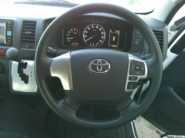 ハイエースワゴン　４ＷＤ（トヨタ）の車両写真