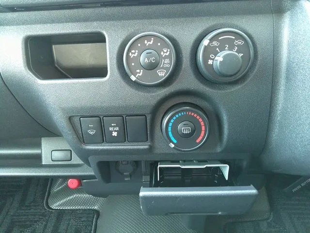 ハイエースワゴン　４ＷＤ（トヨタ）の車両写真