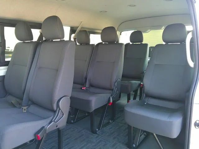 ハイエースワゴン　４ＷＤ（トヨタ）の車両写真