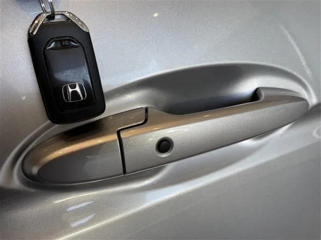 ホンダ　シャトル　ハイブリッド