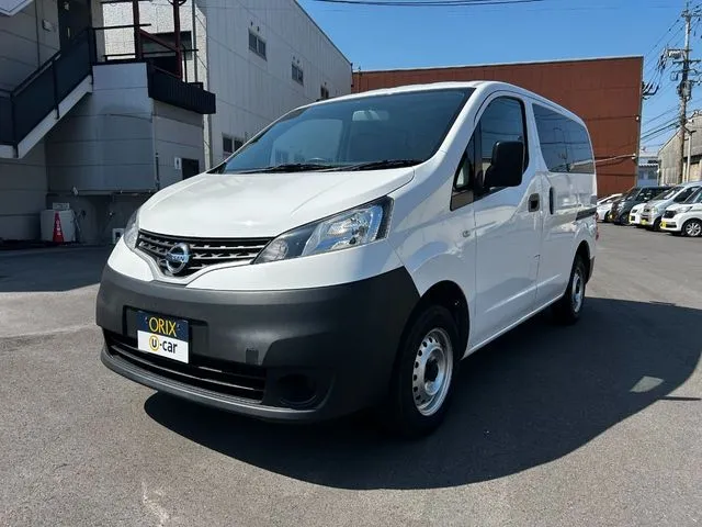 ＮＶ２００バネットバン（ニッサン）の車両写真