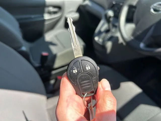 ＮＶ２００バネットバン（ニッサン）の車両写真